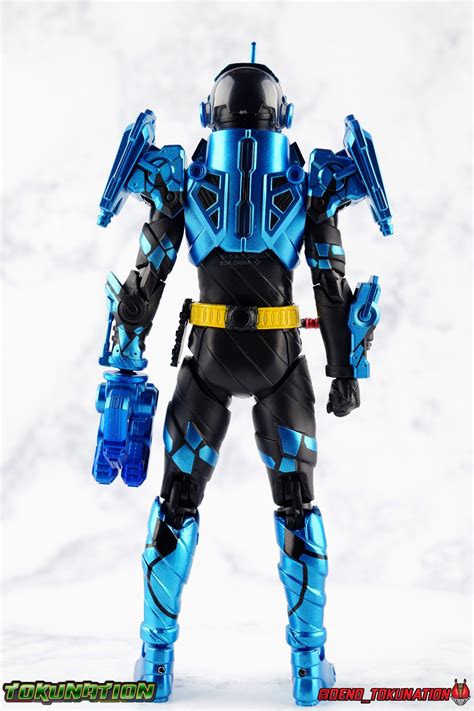 In, ep 47 kamen rider build. S.H. Figuarts Kamen Rider Grease Blizzard Gallery - Tokunation