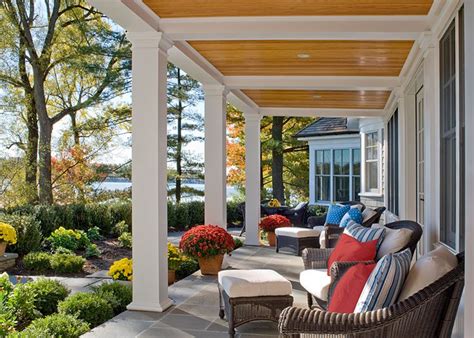 Using these ideas will help you decorate your front porch in an easy way. I'll take the covered front porch and the view, thank you ...