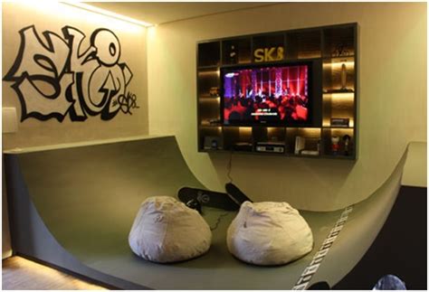 Surfing safari sharks beach and nautical boats and pirate ships, jungle. SKATEBOARDING BEDROOMS FOR TEENAGERS - SKATE AND GRAFFITI ...
