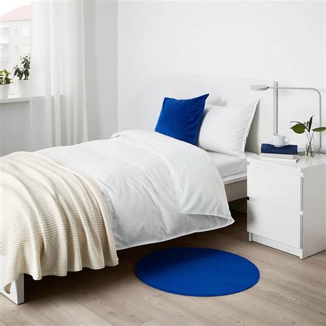 Zo hebben we onder meer het populaire ronde grijze vloerkleed, maar ook een rond vloerkleed in het roze. Ronde tapijten - IKEA