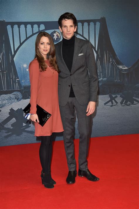 Die schauspielerin alice dwyer («honigfrauen») und der schauspieler sabin tambrea («ku'damm 56») haben geheiratet. ALICE DWYER at Bridge of Spies Premiere at Zoo Palast in ...