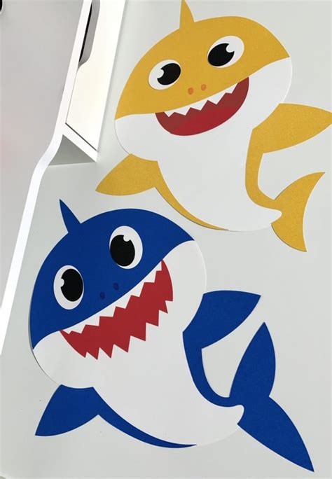 18in Baby Shark Cut Outs
