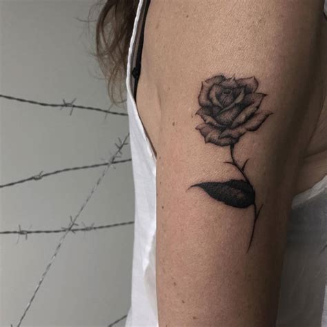 Upper Arm Rose Tattoos For Women