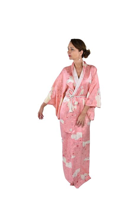 Cleaned Japanese Vintage Kimono Robe In Pale Pink With Silk Obijime Belt Sexy Dressing Gown