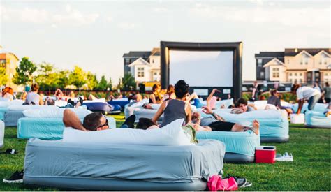 Silahkan siapkan minuman dan cemilan sebelum nonton secret in bed with my boss. Watch Movies In A Full-Sized Bed At This Outdoor Cinema Coming To Chicago - Secret Chicago