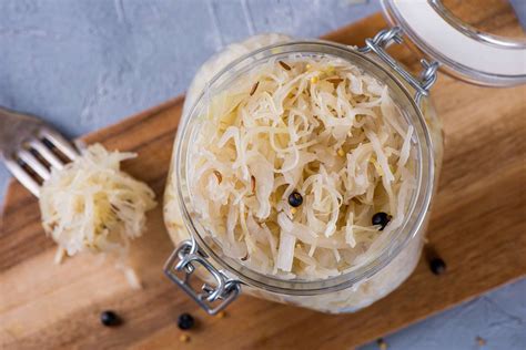 How To Make Homemade German Sauerkraut In A Jar