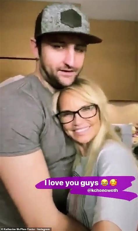 kristin chenoweth gushes about great sex life in lockdown with josh bryant daily mail online