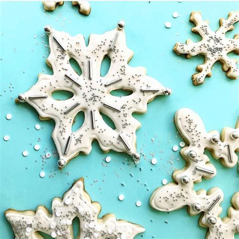 Check spelling or type a new query. Such artistic design and detail on these snowflake cookies ...