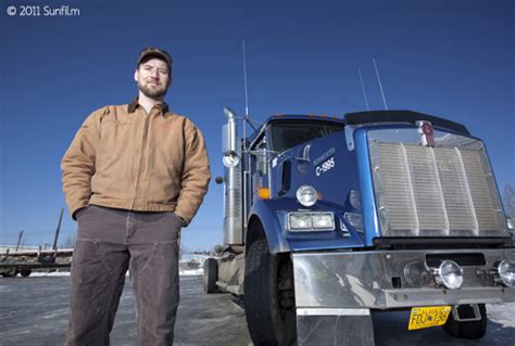 The ice road season is off to a bad start. Ice Road Truckers - Staffel 3 | Film-Rezensionen.de
