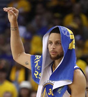 Tattoofilter is a tattoo community, tattoo gallery and international tattoo artist, studio and event directory. What Does Steph Curry's Tattoo On His Bicep Mean? - Cast ...
