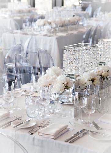 White And Silver Table Setting So Elegant Yet So Modern Wedding