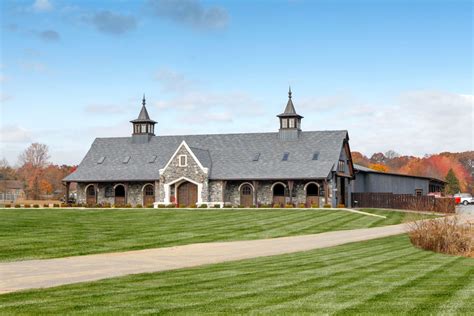 Equine Facility Bandd Builders Luxury Horse Barns Horse Barns Horse