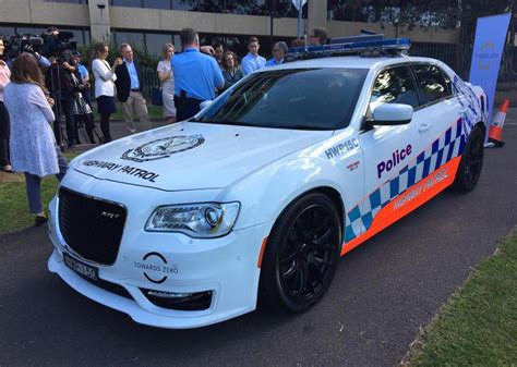 This is the official account of the australian federal police. Chrysler 300 SRT NSW Police car being trialled (video ...