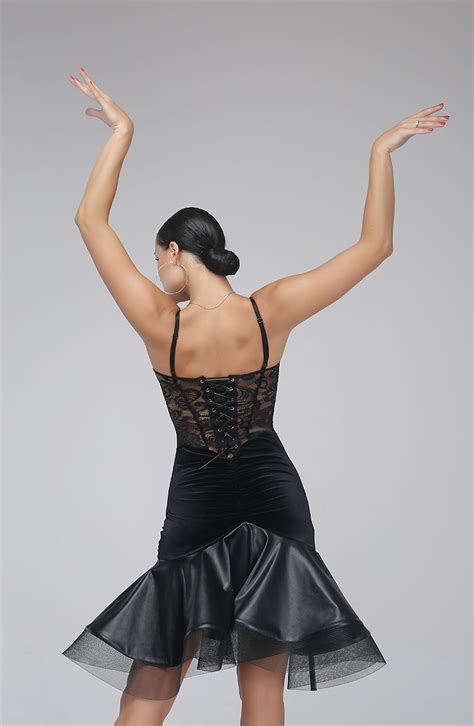 2018 Sexy Professional Black Velvet Latin Dance Dress Woman Rumba Samba