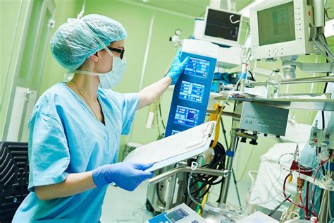 4 Benefits of Being a Certified Surgical Technologist