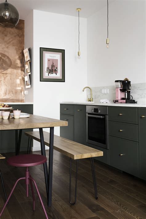 This new modular storage system for the bathroom, kitchen and laundry offers a fresh and exciting style you can enjoy now and throughout life. Our Khaki Classic fronts on IKEA METOD kitchen. | Ikea ...