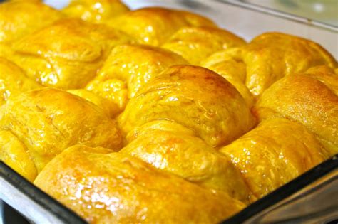 So you're looking for soul food dinner recipes? Sweet Potato Dinner Rolls | I Heart Recipes