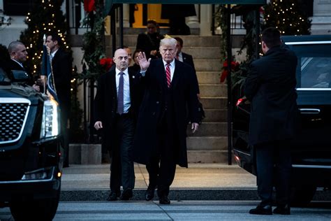 President Trump Traveled 250 Yards To Greet George W Bush He Used A Stretch Limo And An Eight