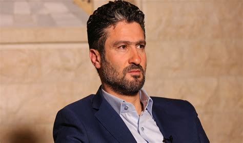 أراد بها مصنفها ابن سينا أن يغطي كل ما شملته علوم ما بعد الطبيعة في ذلك الوقت، و يتألف من خمسة مجلدات ، الأول عن الإلهيات ، والأربعة الباقية عن. المعلوف: أتمنى الشفاء العاجل للزميل - Lebanese Forces ...