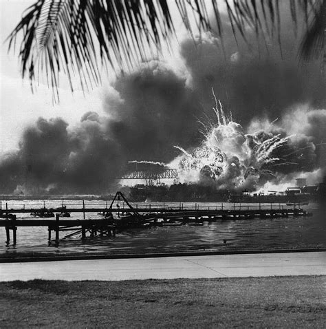 Pearl Harbor Attack Facts | Britannica