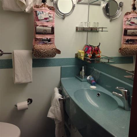 Carnival inspirations' cabins are certainly spacious, even for inside categories, with many options for extra berths. Interior Bunk Bed Stateroom, Cabin Category 1A, Carnival Dream