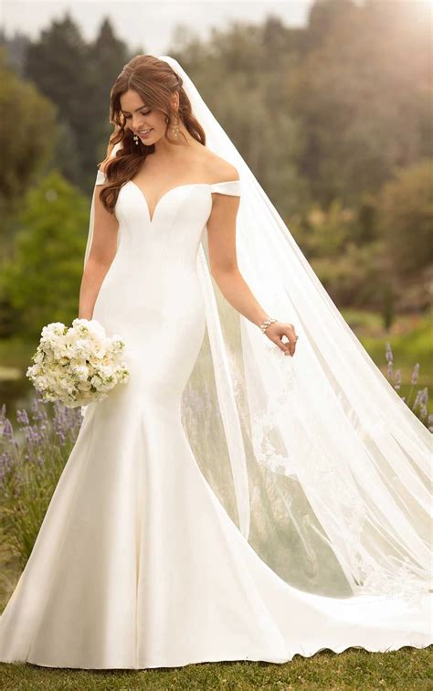 D2477 Essense Of Australia Simple Off The Shoulder Wedding Gown