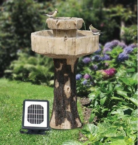 Auch mit der orientierung klappt es dank ihnen besser. Solar Springbrunnen für den Garten - Archzine.net