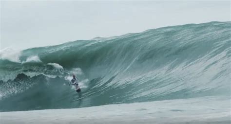 Oakley surfer italo ferreira biography page. ITALO FERREIRA Y LAS OLAS GRANDES • SURFER RULE • Más que ...