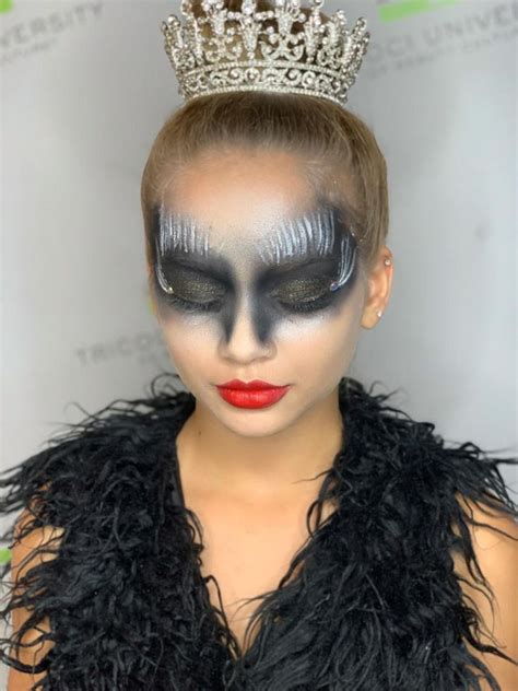 Black Swan Makeup Step By Step Halloween Tutorial