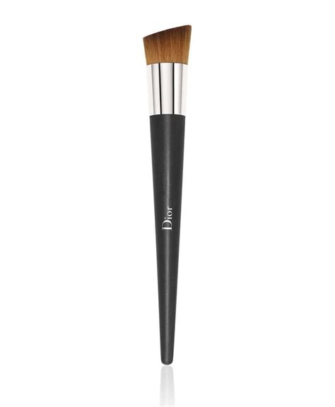 Dior Fluid Foundation Brush For Heavy Coverage For Use With Fluid And Cream Foundations