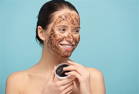 Easy DIY Coffee Face Scrub Recipes For Glowing Skin