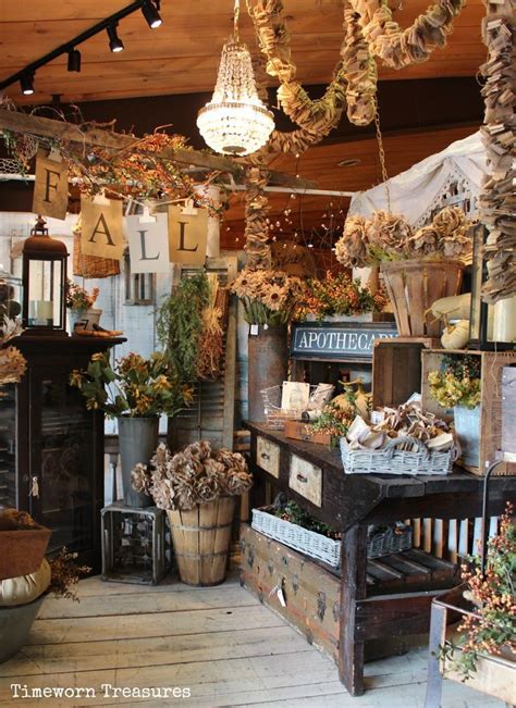 Very Rustic Chic Fall Retail Display Ideas In 2019 Antique Store