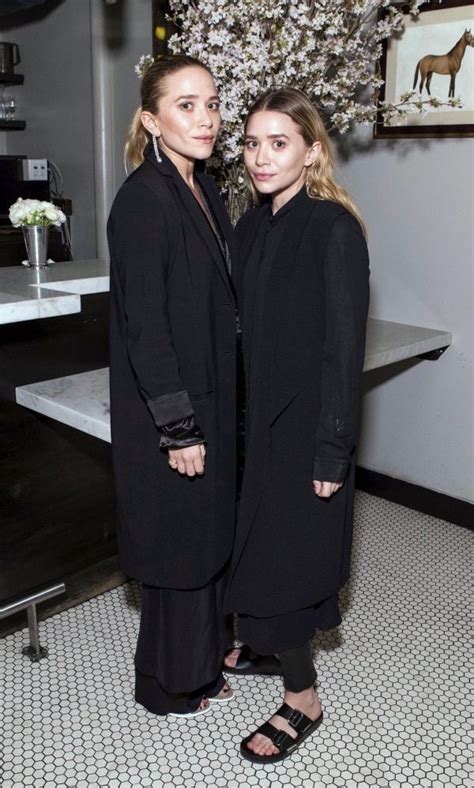 Olsens Anonymous 13 Of The Olsen Twins Best All Black Looks In Honor