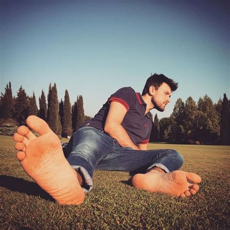 Pin By David Guevara On The Best Male Feet Male Feet Celebrities Male Bare Men