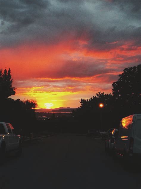Sunsets Are The Real Deal Night Aesthetic Sunset Sunrise Sunset