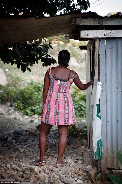 Haiti Prostitute Claims Oxfam Boss Slept With Her Underage Daily Mail
