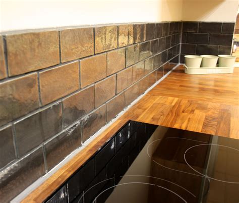 Higher traffic areas such as the living room, family room and kitchen require tough tiles that will last for long. How to Tile Oak Kitchens - Solid Wood Kitchen Cabinets ...