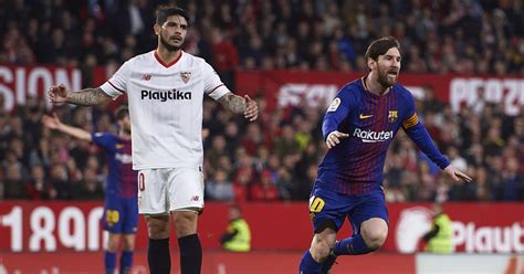Sevilla host dortmund in the uefa champions league round of 16 on 17 february at 21:00 cet. Barcelona vs Sevilla Preview: Recent Form, Team News, Key ...