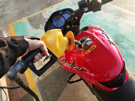 This gives the motorcycle a lower center of gravity and better handling. Can I Put Regular Gas In My Motorcycle? (Everything To Know)