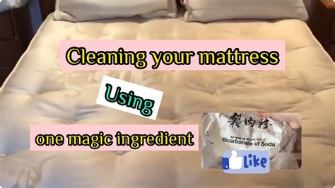 How To Clean Your Mattress With Baking Soda Youtube