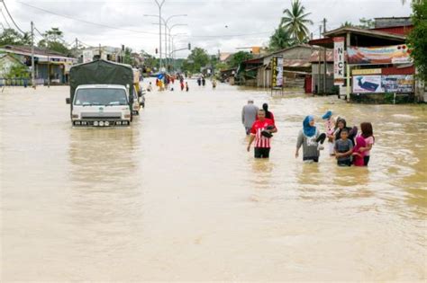 Jika anda telah memiliki polisi insuran untuk menukar atau membaiki cermin kenderaan. 11 Tips Persediaan Menghadapi Situasi Banjir Buat Pertama ...