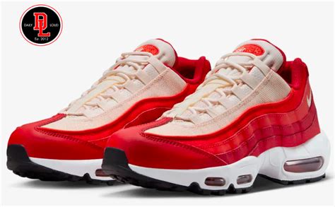 Ebony Sapphire🖤💙 On Twitter Rt Dailyloud Nike Air Max 95 “mystic Red” Coming Soon