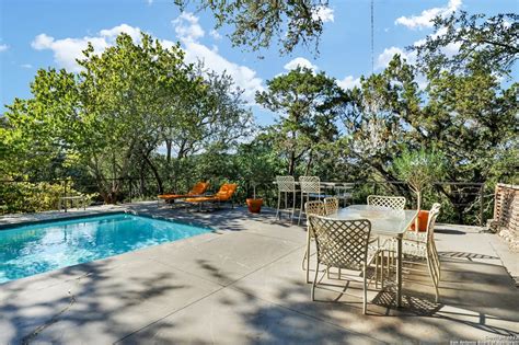 A San Antonio mid-century gem built by a Frank Lloyd Wright protege is