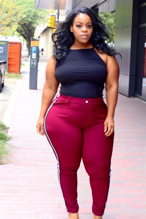 Sugar Mummy Is Available For Instant Connection Chat Her Now • Sugar