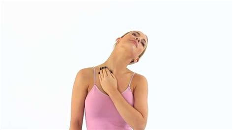 How To Stretch Your Mid Scalene And Sternocleidomastoid Stronger Youtube