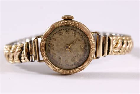 Antike Goldene Armbanduhr Badisches Auktionshaus