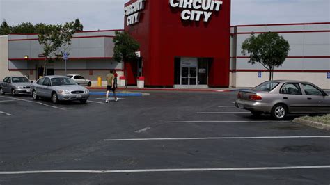 Remember Circuit City Its Making A Comeback