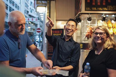 Hong Kong Street Food Tasting Tour In Old Town Central Getyourguide