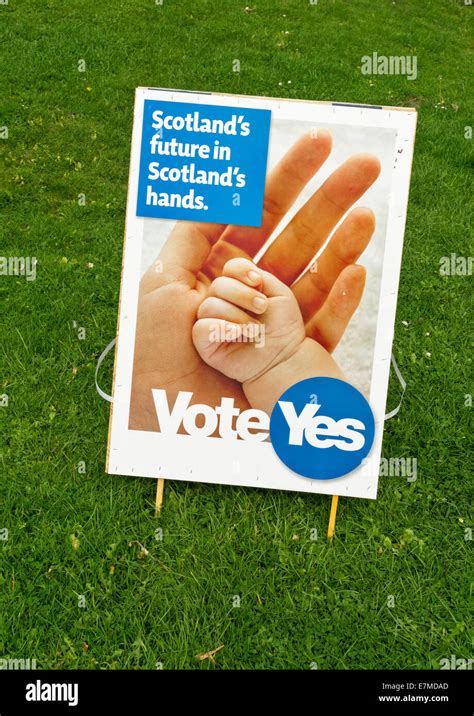 Scottish Independence Referendum 2014 Vote Yes Sign Scotlands Future In