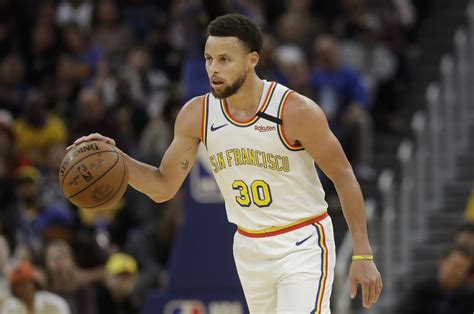 View his overall, offense & defense attributes, badges, and compare him with other players in the league. Curry drops 23 points in return as Warriors lose to Raptors | Daily Sabah